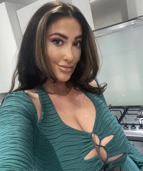 Kirstie V OnlyFans-Creator