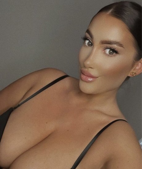 Kirstie V OnlyFans kostenlos