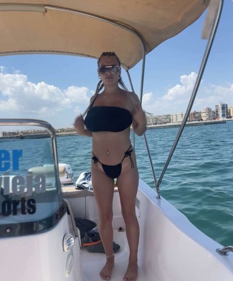 Nell H Nacktbilder von OnlyFans