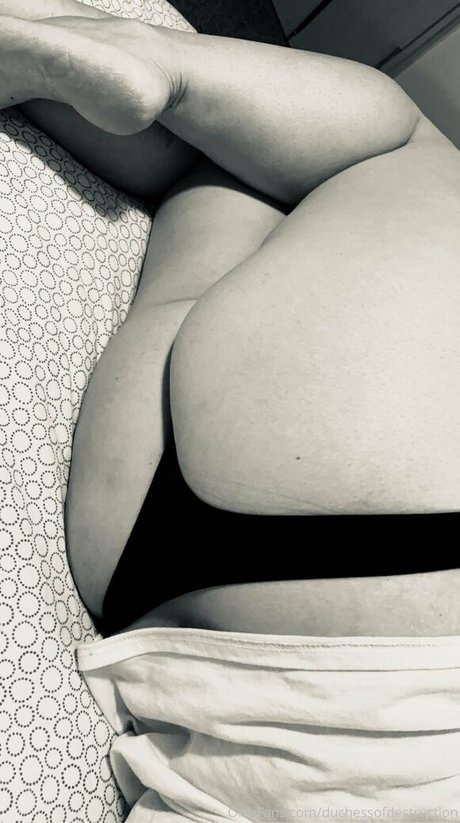 duchessofdestruction OnlyFans Inhaltstyp