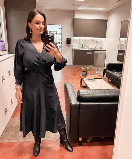 Rae Johnston Neue OnlyFans Leaks