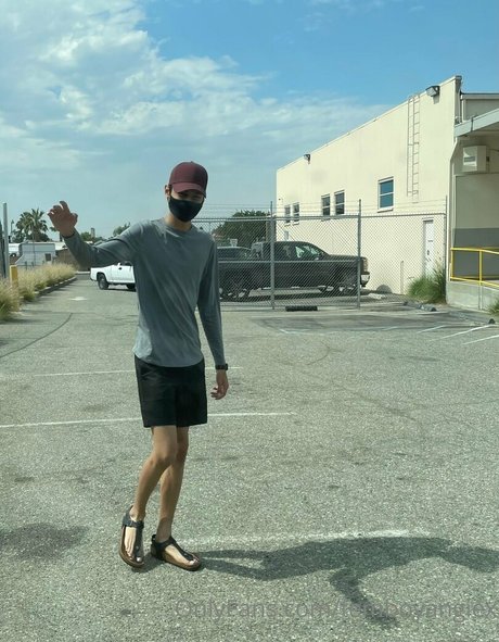 femboyangiesfeet Oben ohne OnlyFans