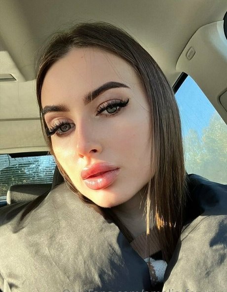 amelia for you OnlyFans-Inhalte