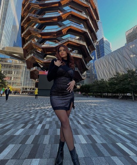 Leslie Sanchez OnlyFans gratis