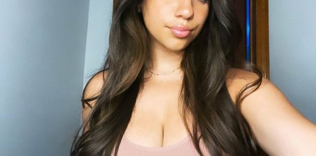 Emma P OnlyFans Inhalte