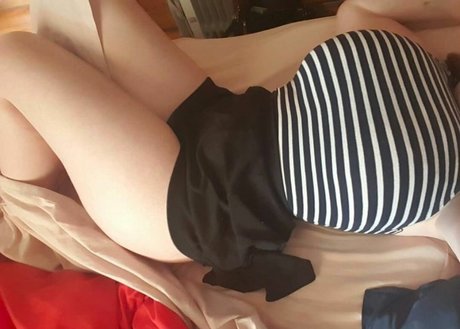 confusedboobs OnlyFans geleakte Bilder