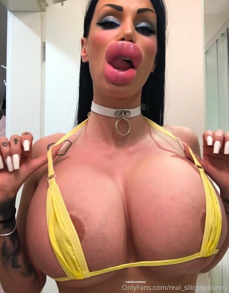 real siliconebunny Leaked OnlyFans Content
