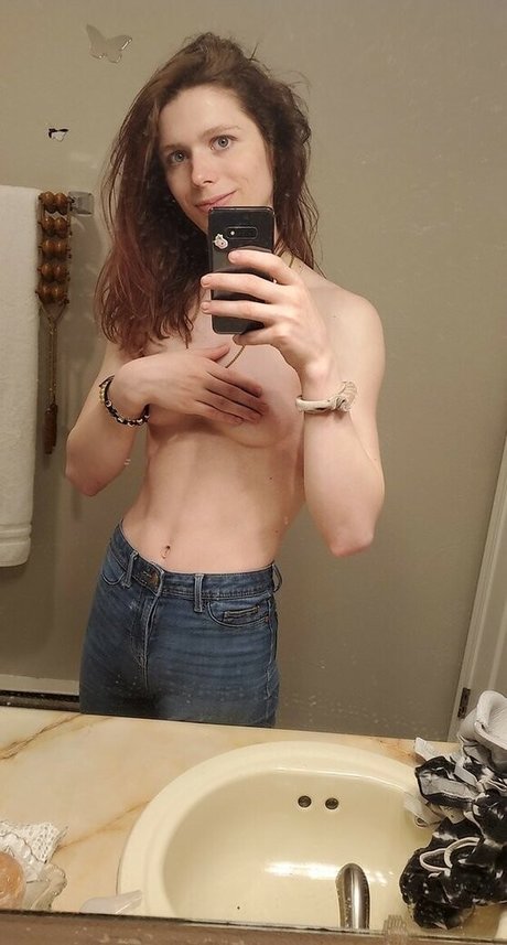 RainieBun OnlyFans Leaks