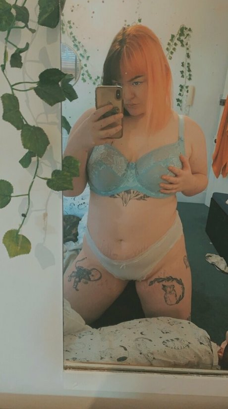 cherry cherub OnlyFans nackt