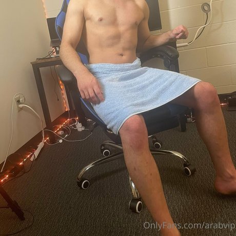 arabvip OnlyFans Nacktfotos