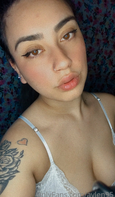 aylen95 OnlyFans XXX