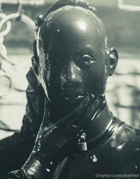 dollified Neuer OnlyFans Leak