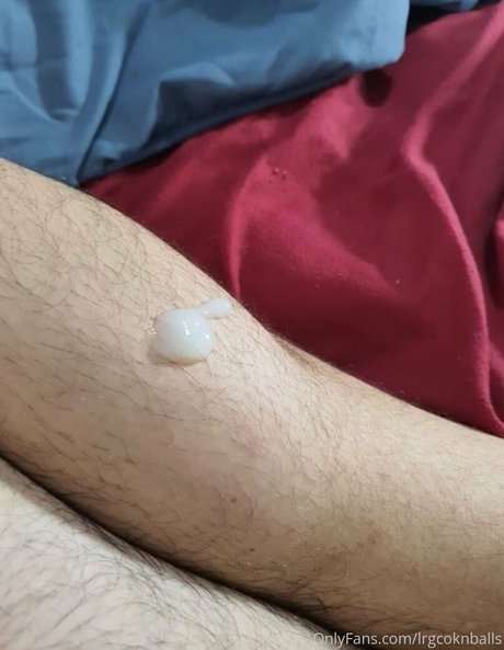 lrgcoknballs OnlyFans Model Fotos
