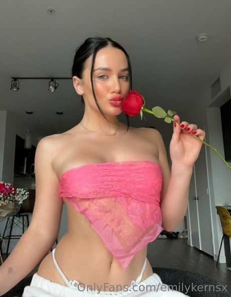 Emiemilykernsx Nacktbilder-Leaks von OnlyFans