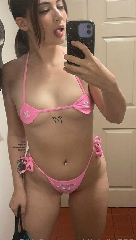 divinity233 OnlyFans Arsch Leak