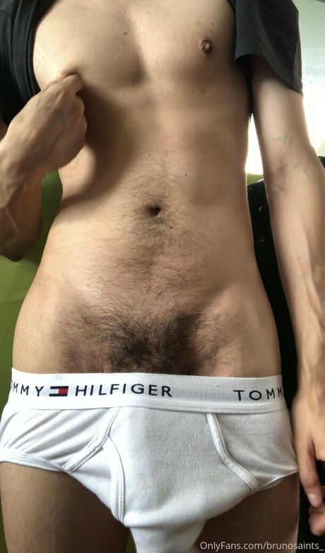 brunosaints_ Strip OnlyFans