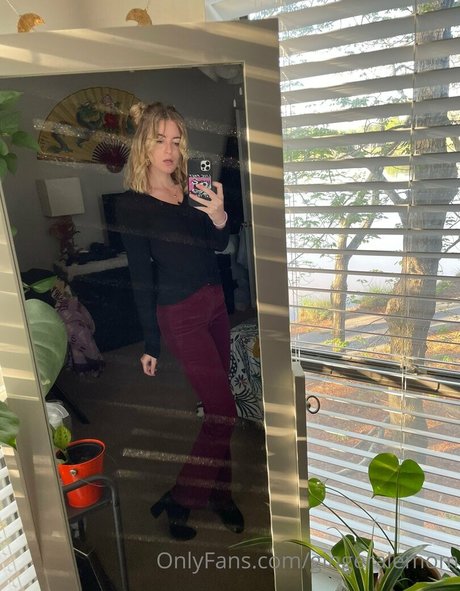 gingeralemom Leaks OnlyFans