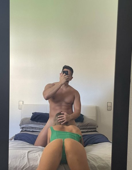 ellieloucouple Nacktbilder von OnlyFans