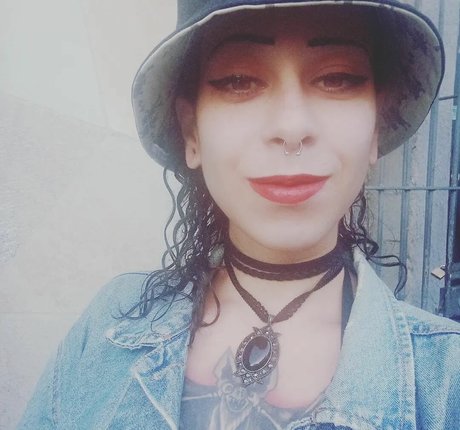 Emypunk96 OnlyFans Nackt Leak