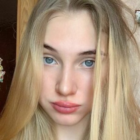 Girl Valerie Nacktbilder von OnlyFans geleakt