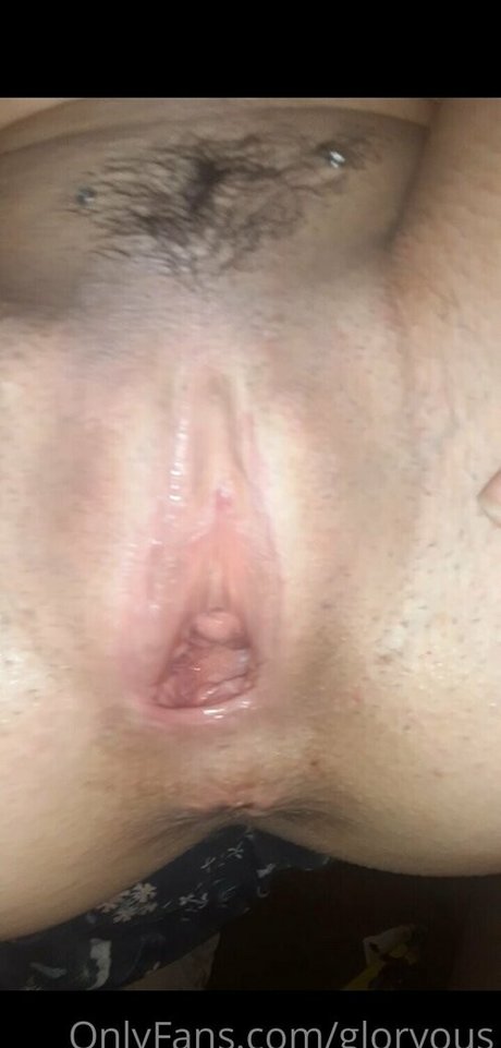 gloryous OnlyFans Leak
