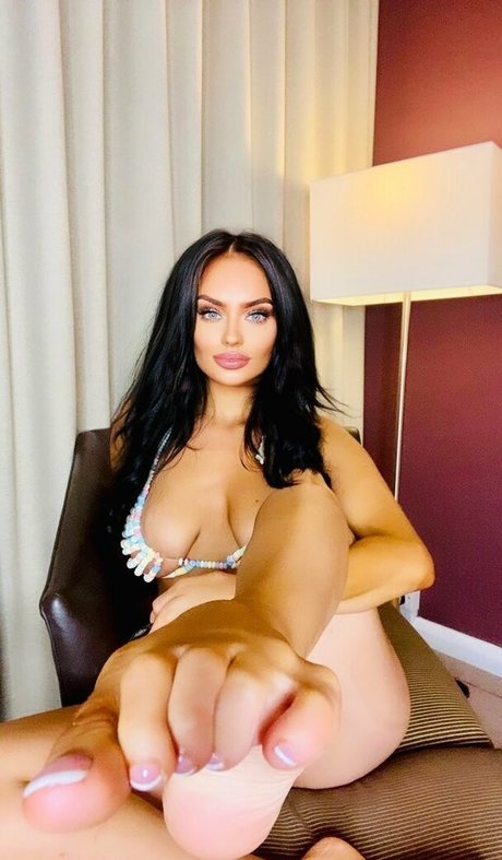 clarajanex OnlyFans Nacktbilder