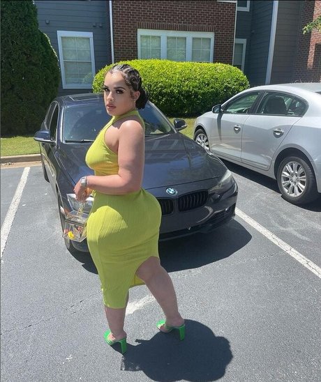 _mickeyymonett XXX Leak OnlyFans