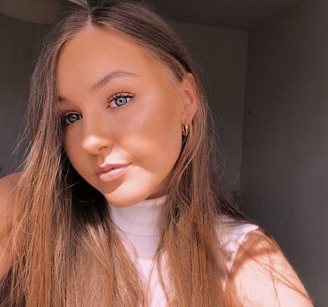 Helayna Birkett Nacktbilder geleakt OnlyFans