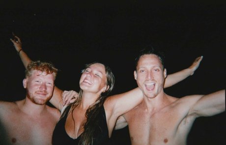 Helayna Birkett Nacktbilder auf OnlyFans