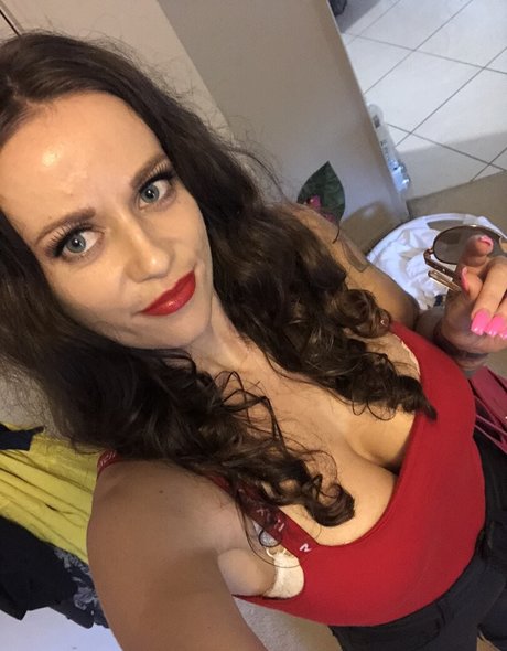 melodyradford OnlyFans Brüste Bild