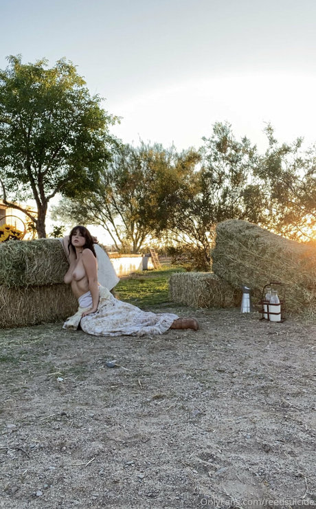 Reedsuicide OnlyFans Nacktbilder geleakt