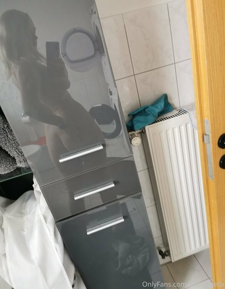 aimufreelia OnlyFans Sex