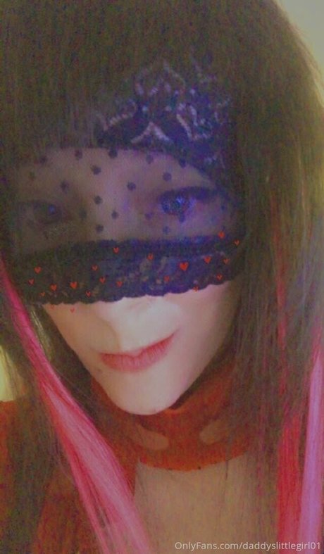 Daddyslittlegirl01 OnlyFans Bilder