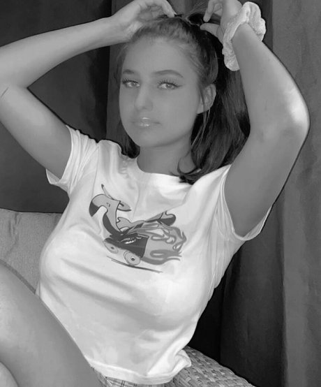 Emizzillo OnlyFans XXX