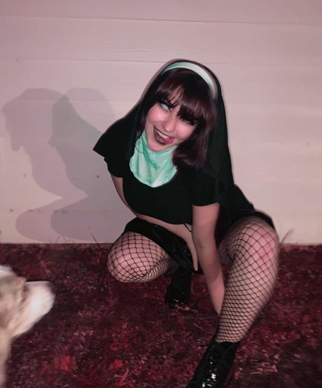 Sarah Lynne Marie OnlyFans Nacktfotos