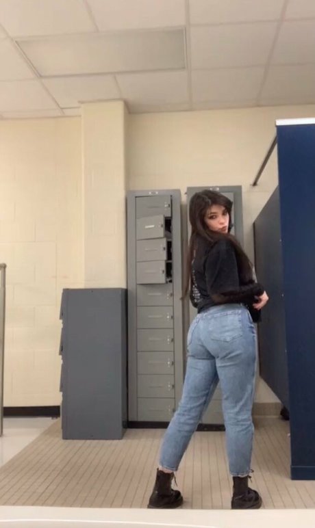 Sarah Lynne Marie OnlyFans