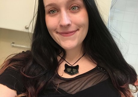 shellycream OnlyFans-Leaks