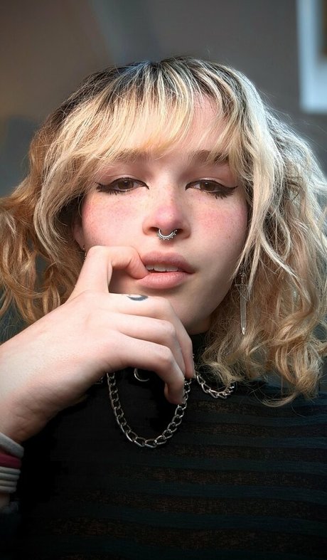 NeriiLune OnlyFans Inhaltstyp