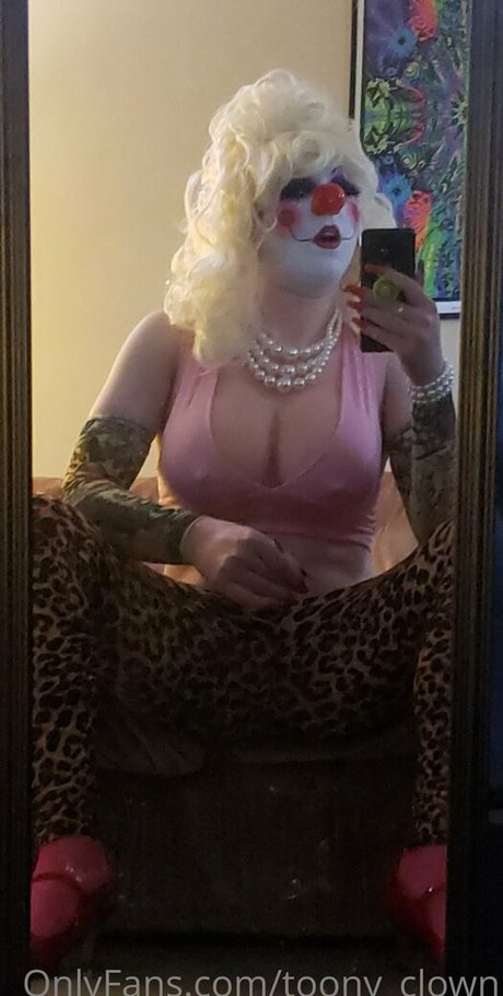 toony clown Leaked OnlyFans Sex