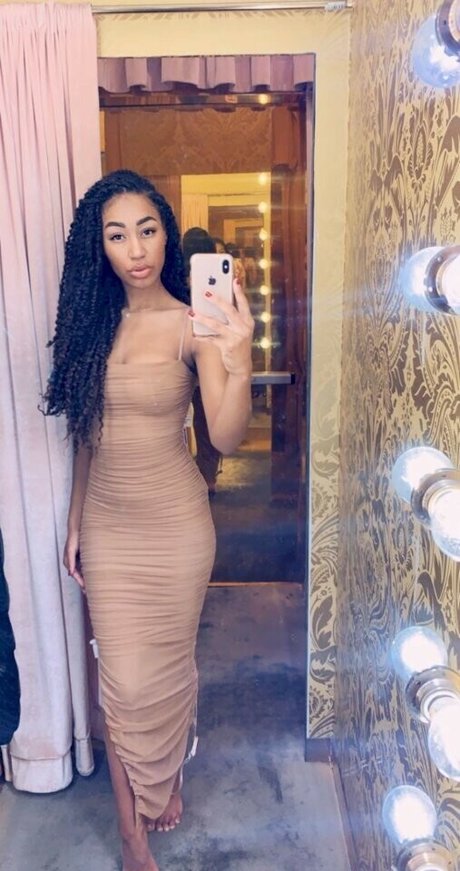 Nia Simone OnlyFans-Leak