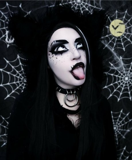 Nightmarekittykat Auf OnlyFans