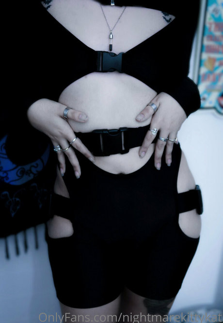 Nightmarekittykat OnlyFans Nacktbilder