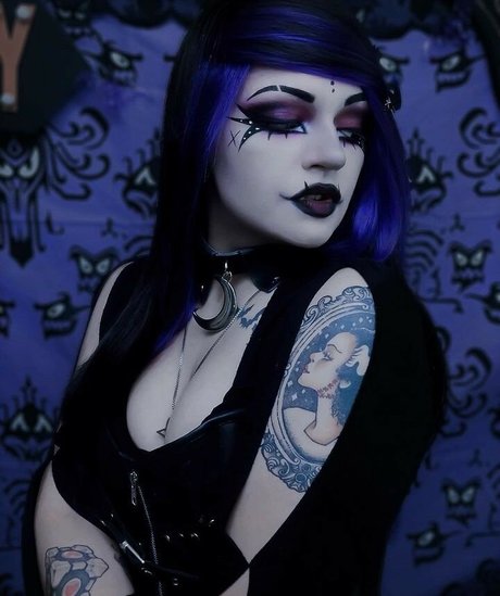 Nightmarekittykat OnlyFans Nacktbilder