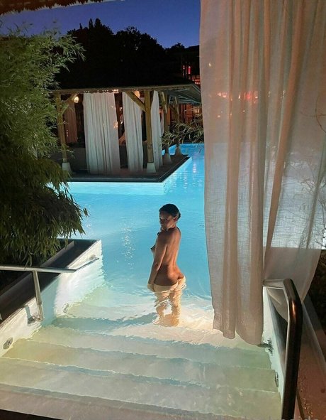 Gabby De Almeida Rinne Nacktbilder von OnlyFans geleakt