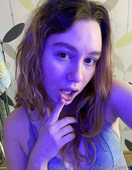 inessasweet OnlyFans Brüste Bild