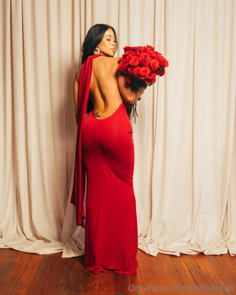 Shhhantell OnlyFans Leak