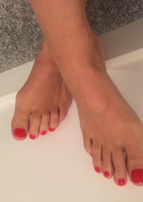 geri babetv OnlyFans schlank