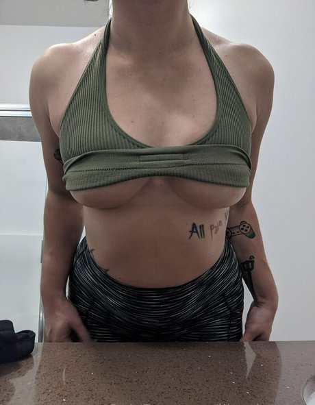 lilpetboofree Porn OnlyFans Leak