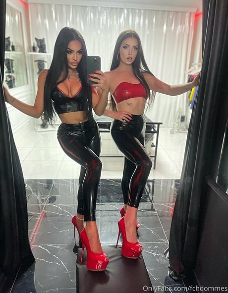 fchdommes OnlyFans Model Fotos