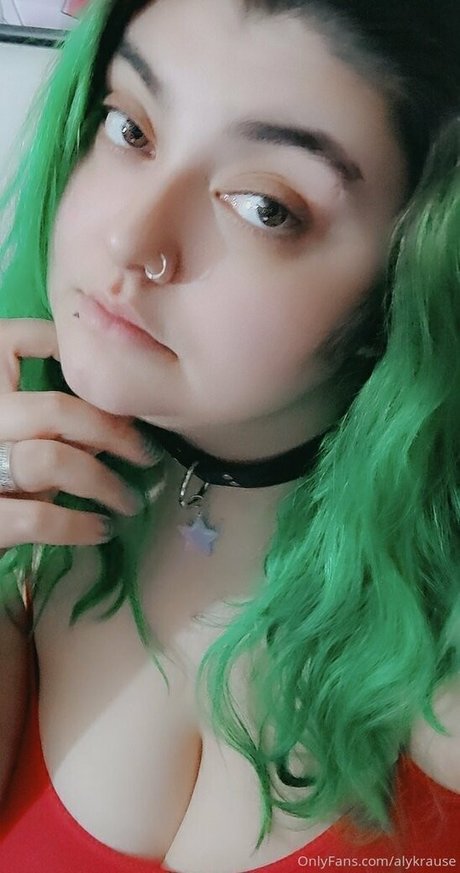 alykrause OnlyFans Model Fotos